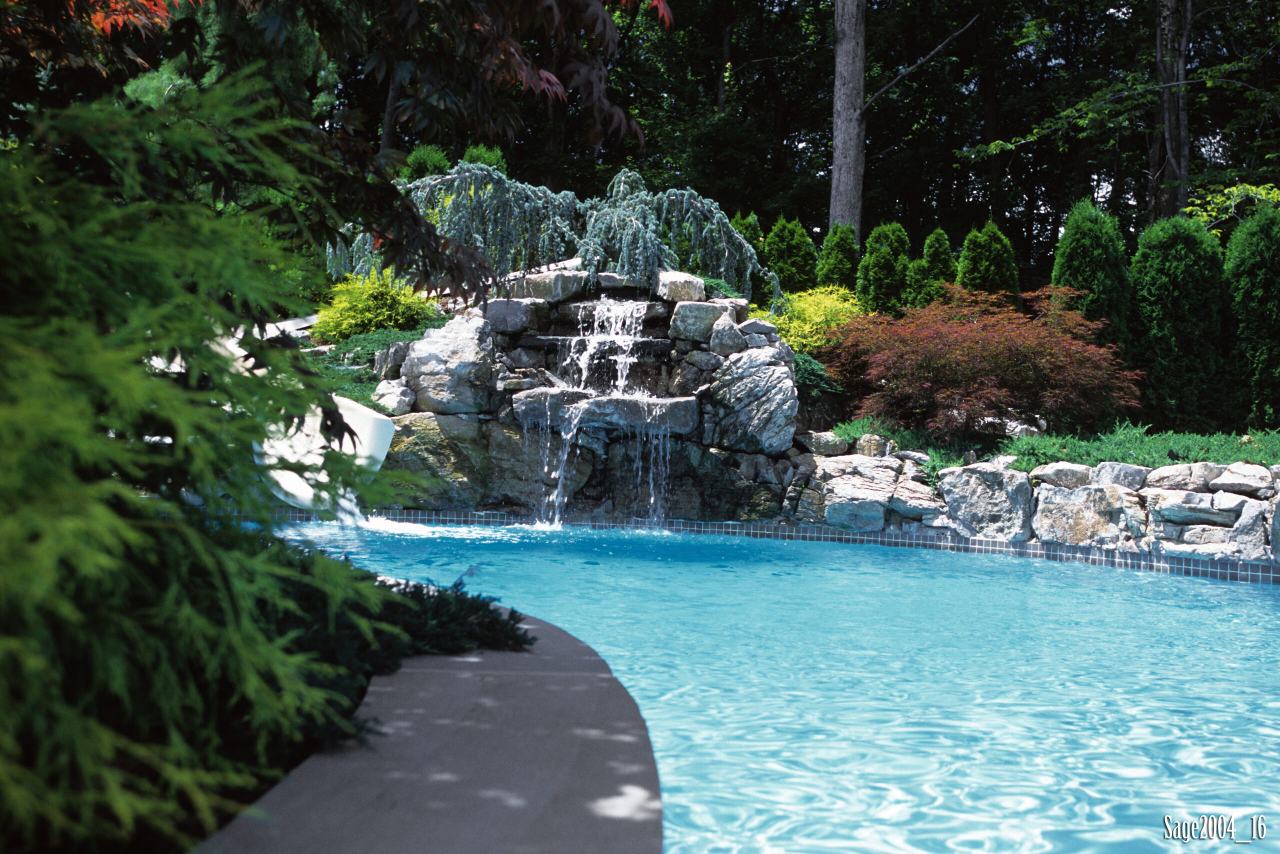 Pool Landscaping Ideas for NJ Homeowners