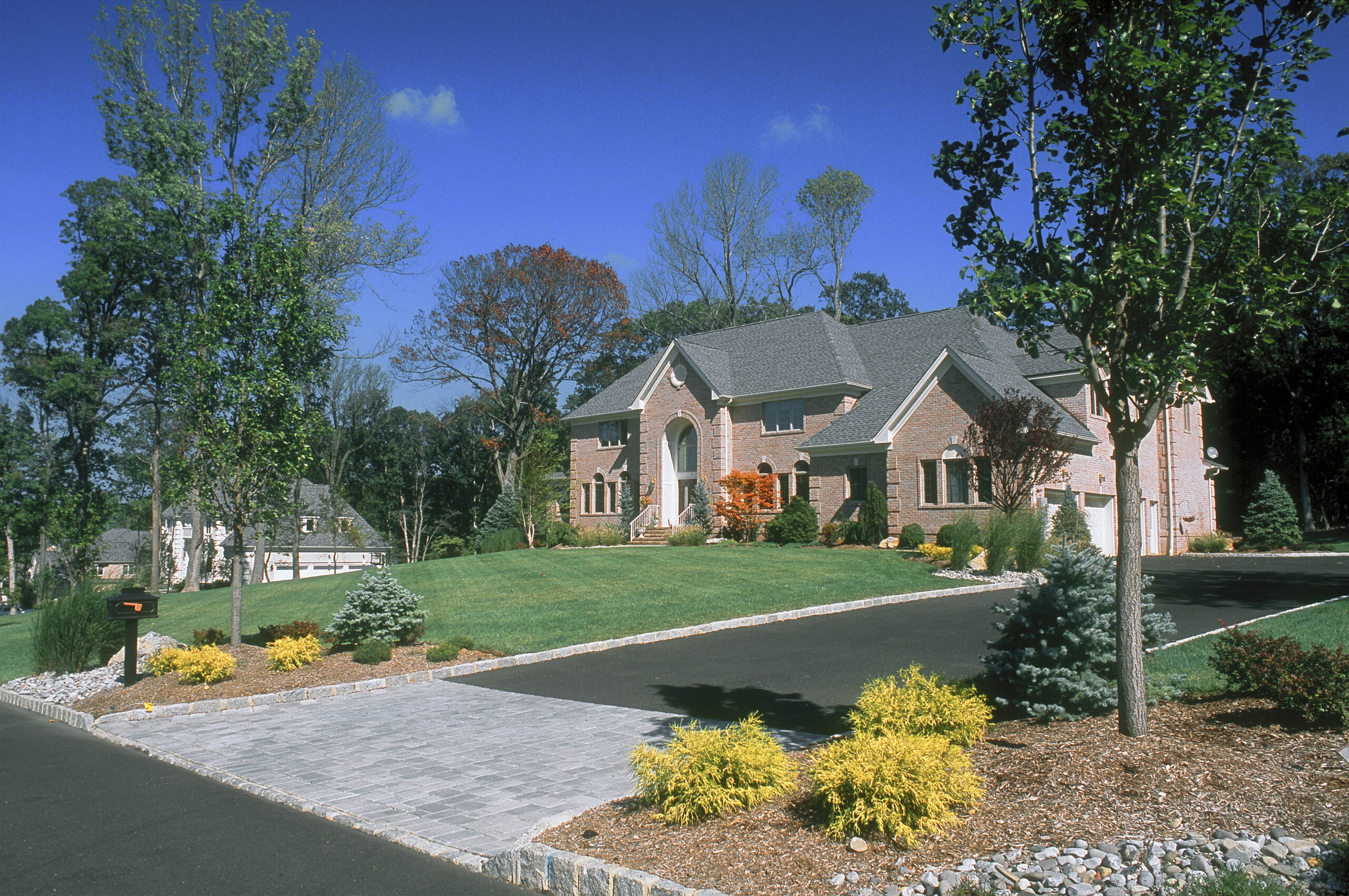 Outdoor Projects to Finish Before First Frost